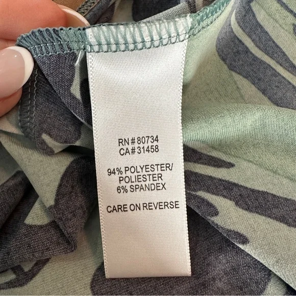 BCBGMAXAZRIA Halter Floral Fit & Flare Dress Sage Navy Resort Coastal Chic XS - Picture 15 of 16